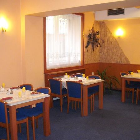 Hotel Forman Mladá Boleslav Exterior photo